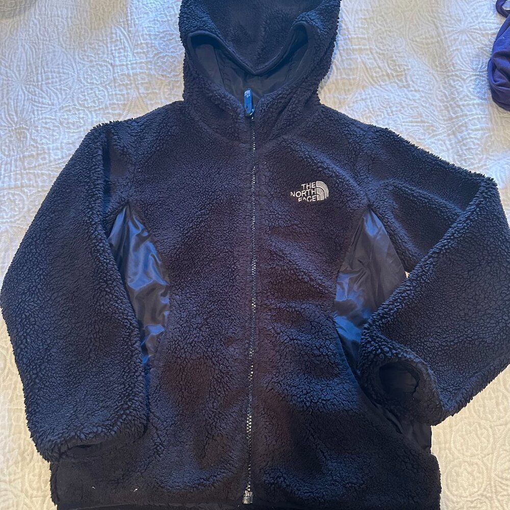 Girl's North Face Reversible Fleece/Synthetic Jacket (S)